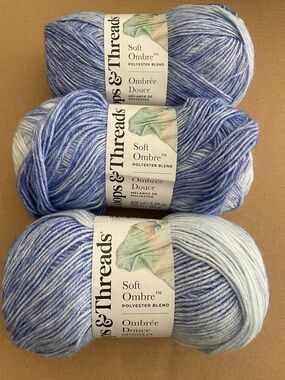 Loops & Threads Soft Ombre Polyester Blend Yarn - Blue/White